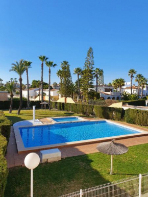 - - - - - FRONT LINE - - - - - Primera Línea - - - - - Apartments in Playa Flamenca